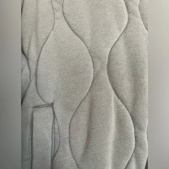 Abercrombie & Fitch Olive Bomber Jacket - Picture 9 of 9